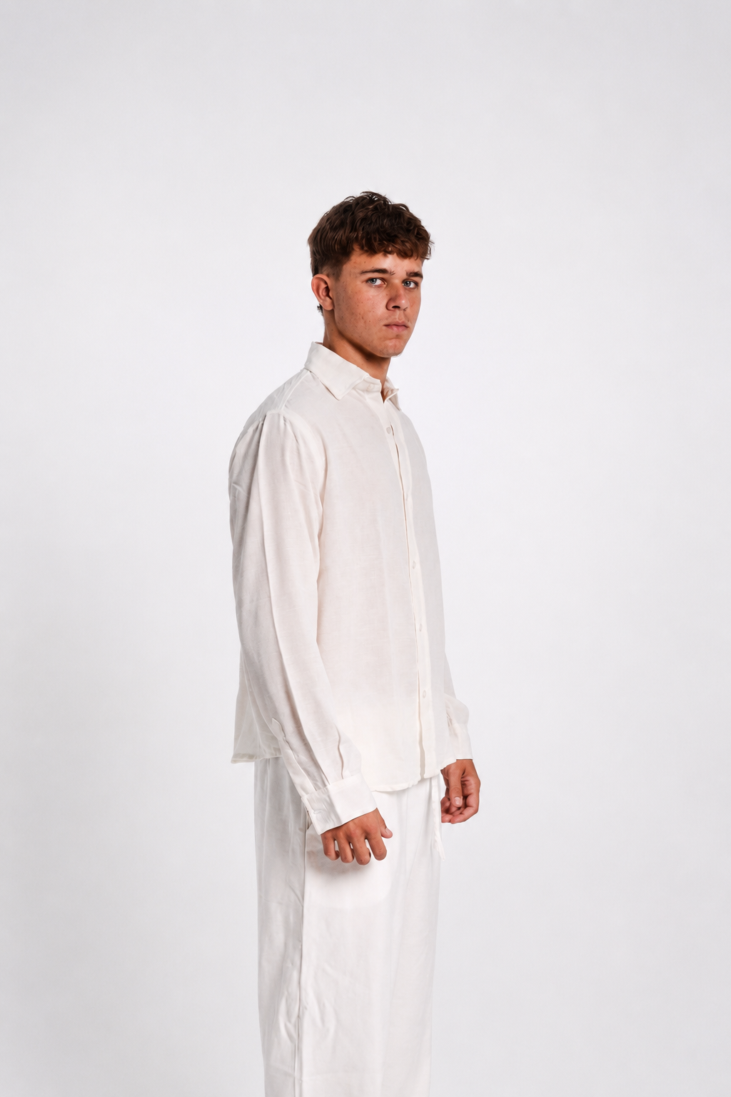 Men’s White Linen Shirt